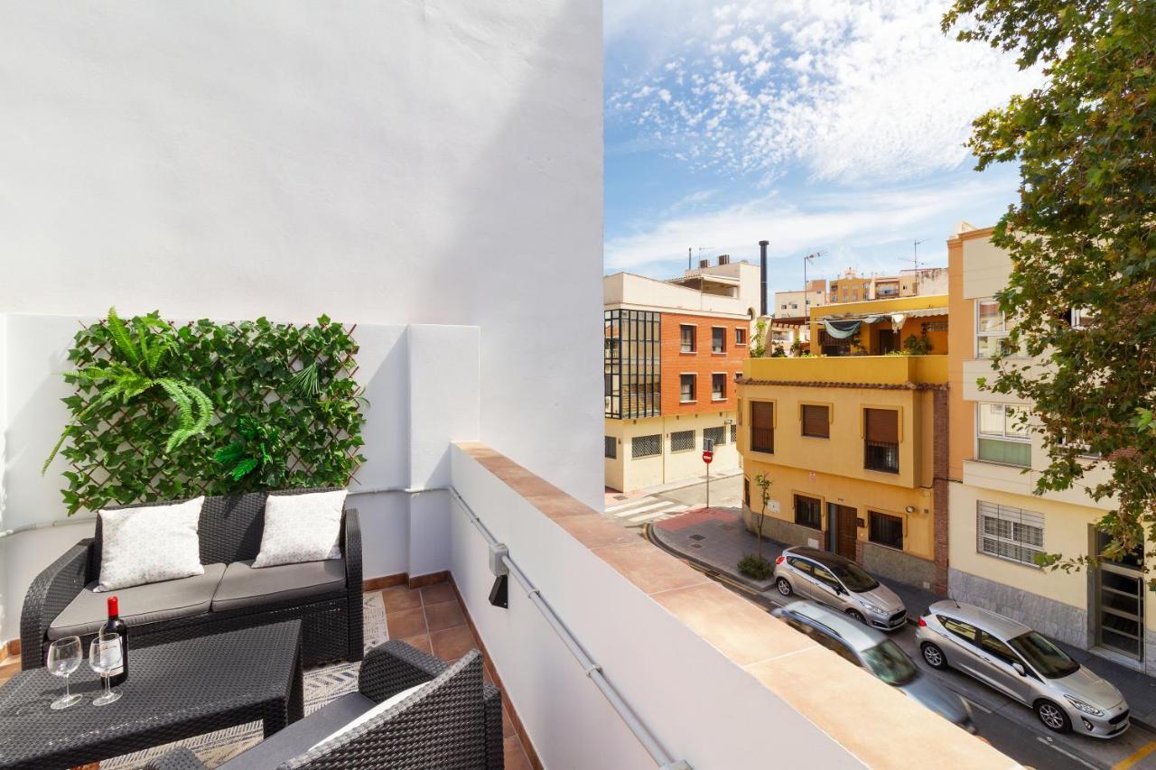 Barcelo 21: Centrally Located Attic with Terrace and Studio Retreat Malaga Exterior photo