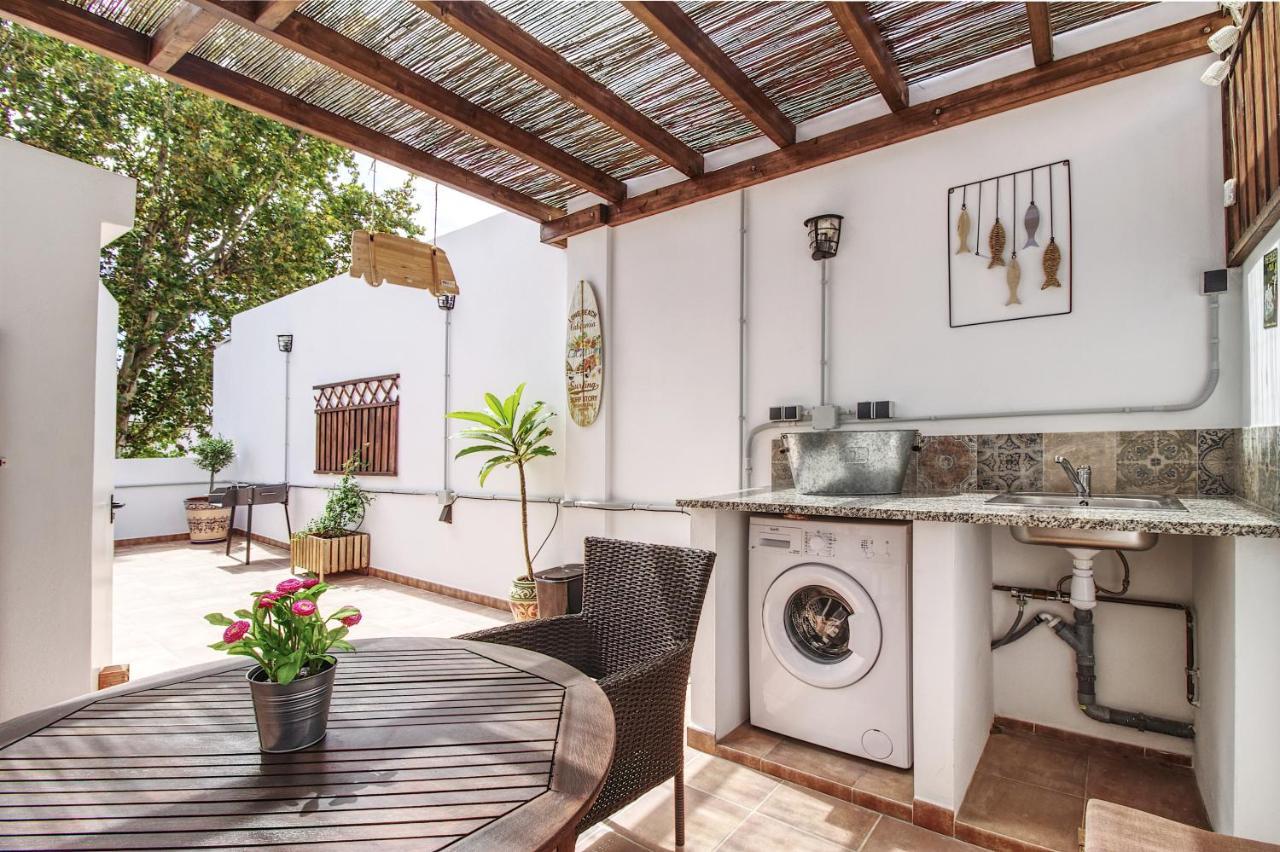 Barcelo 21: Centrally Located Attic with Terrace and Studio Retreat Malaga Exterior photo